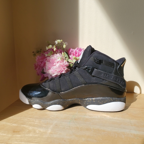 Air Jordan 6 Rings 'Black Metallic Gold' - Picture 3 of 16